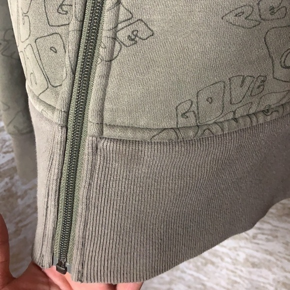 Lululemon Hunter Green Love & Peace Revolution Hoodie Size 6 - Picture 6 of 12